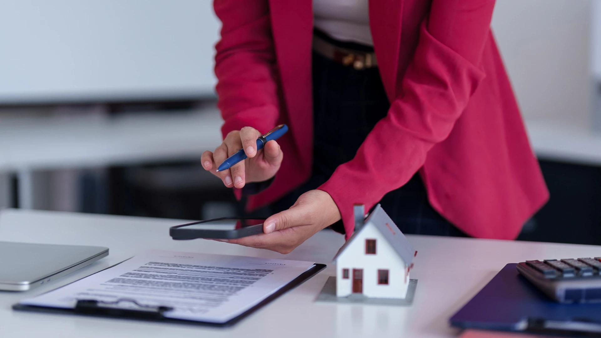 Residency, Management, and Property Operations in Lombok: 3 Legal Rights Every Investor Should Understand